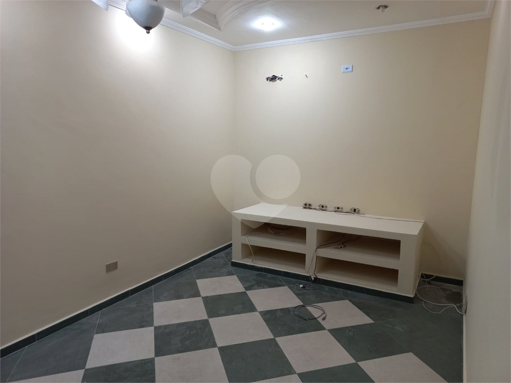 Casa Assobradada no Jardim São Paulo com 5 dormitórios 3 suítes 8 vagas Piscina e Salão de Festas!!