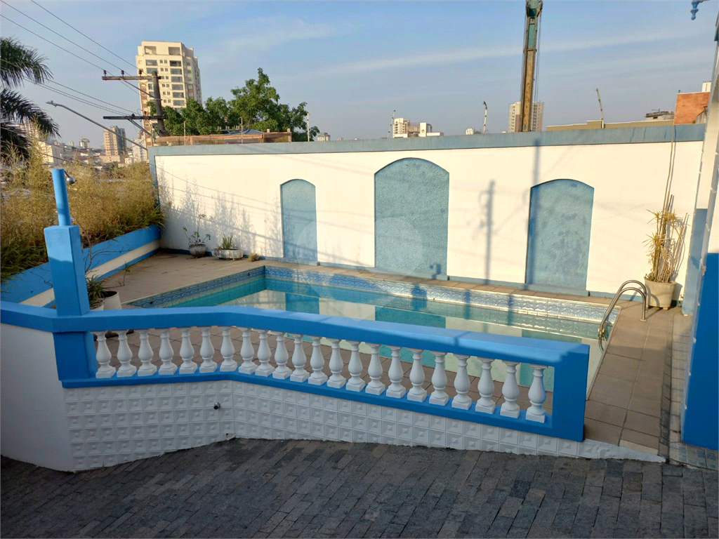 Casa Assobradada no Jardim São Paulo com 5 dormitórios 3 suítes 8 vagas Piscina e Salão de Festas!!