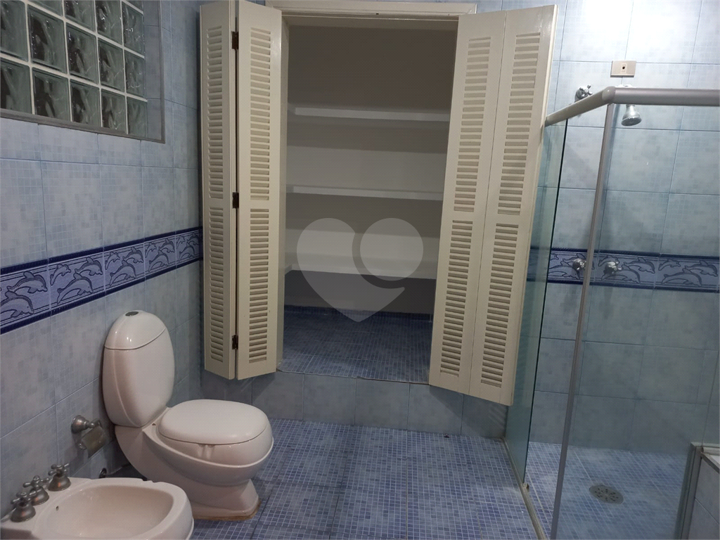 Casa Assobradada no Jardim São Paulo com 5 dormitórios 3 suítes 8 vagas Piscina e Salão de Festas!!