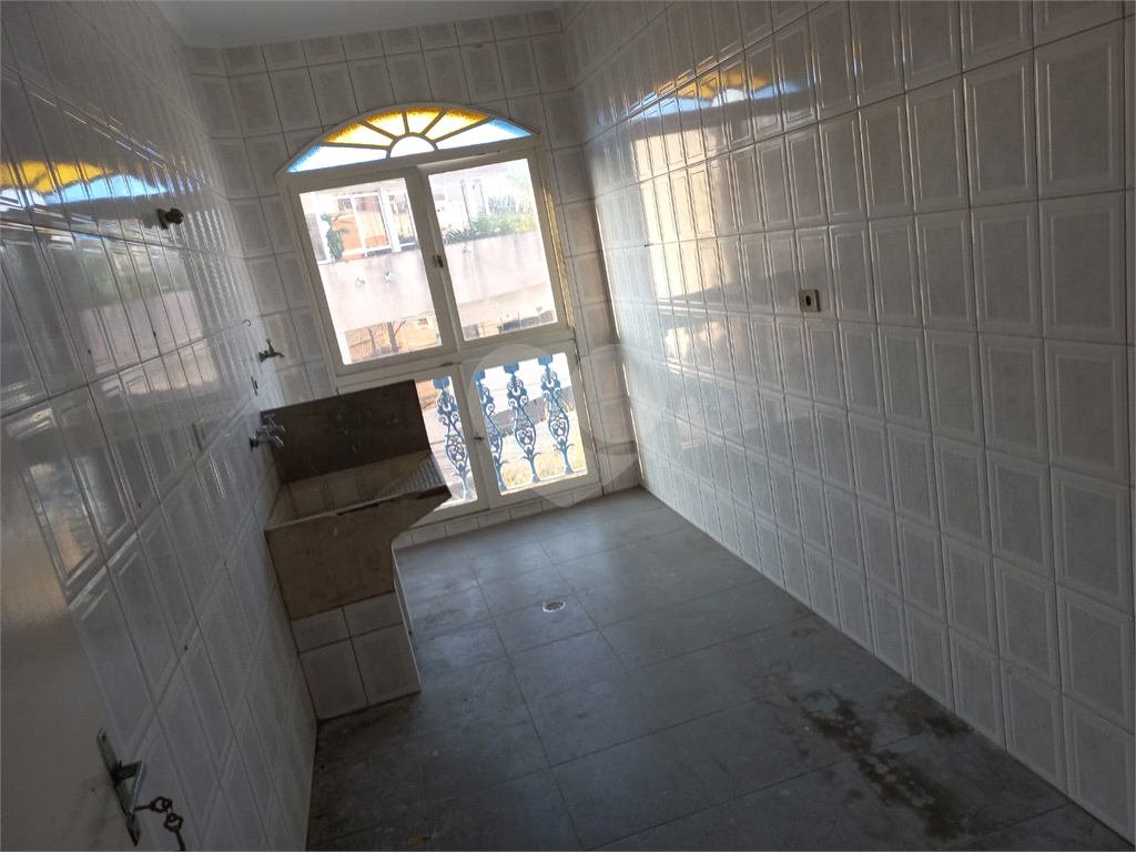 Casa Assobradada no Jardim São Paulo com 5 dormitórios 3 suítes 8 vagas Piscina e Salão de Festas!!