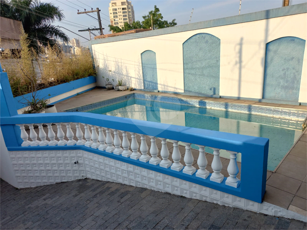 Casa Assobradada no Jardim São Paulo com 5 dormitórios 3 suítes 8 vagas Piscina e Salão de Festas!!