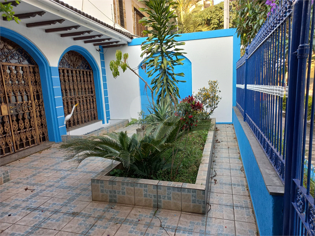 Casa Assobradada no Jardim São Paulo com 5 dormitórios 3 suítes 8 vagas Piscina e Salão de Festas!