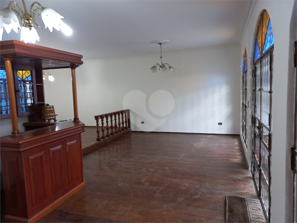 Casa Assobradada no Jardim São Paulo com 5 dormitórios 3 suítes 8 vagas Piscina e Salão de Festas!!