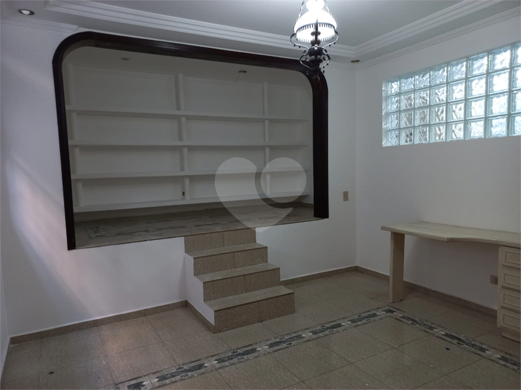 Casa Assobradada no Jardim São Paulo com 5 dormitórios 3 suítes 8 vagas Piscina e Salão de Festas!!