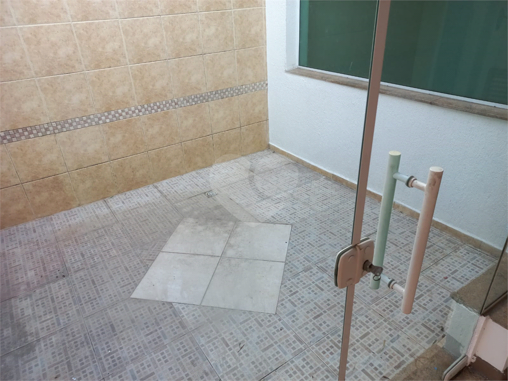 Casa Assobradada no Jardim São Paulo com 5 dormitórios 3 suítes 8 vagas Piscina e Salão de Festas!!