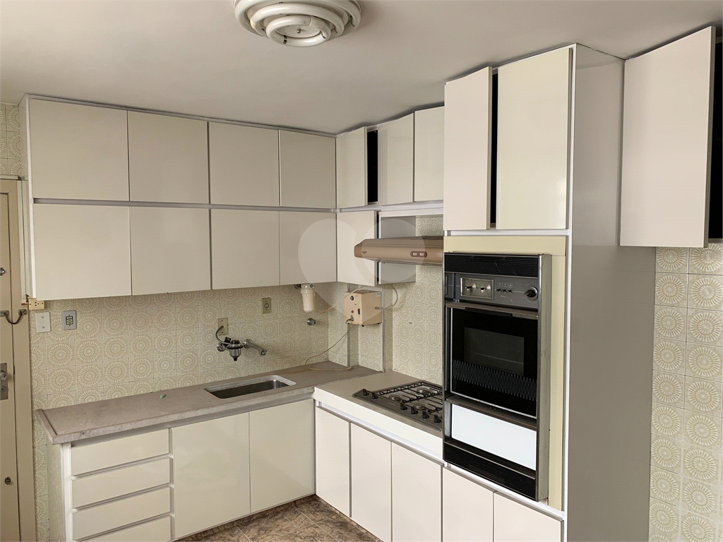 Apartamento com 2 dorms, 1 vaga em Santana