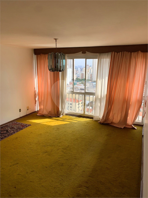 Apartamento com 2 dorms, 1 vaga em Santana