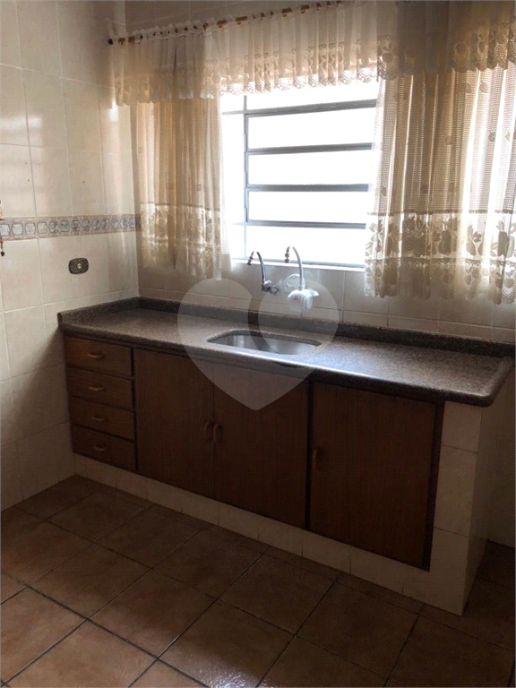 Sobrado à venda com 2 quartos, 160m² - Foto 11