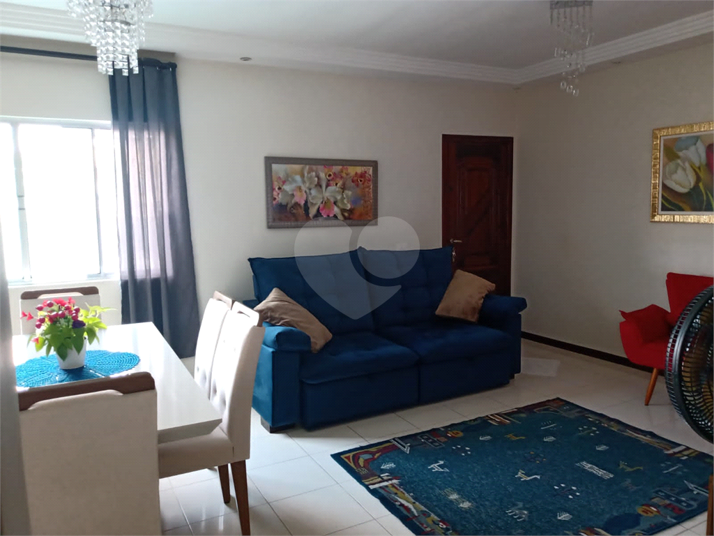 Apartamento à venda com 2 quartos, 67m² - Foto 12