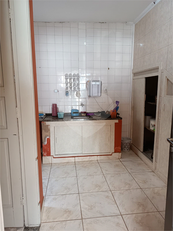 Casa à venda com 3 quartos, 311m² - Foto 15