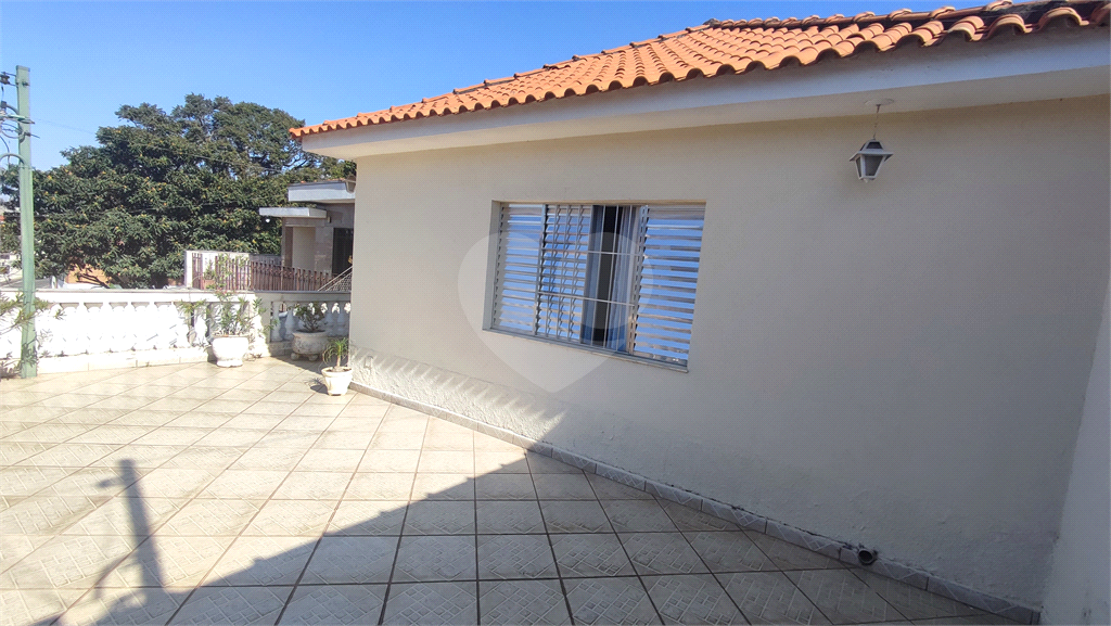 Casa na Pedra Branca ao lado da base da PMESP 