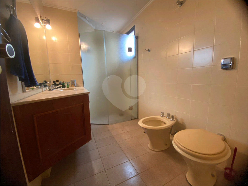 Apartamento à venda com 3 quartos, 135m² - Foto 12