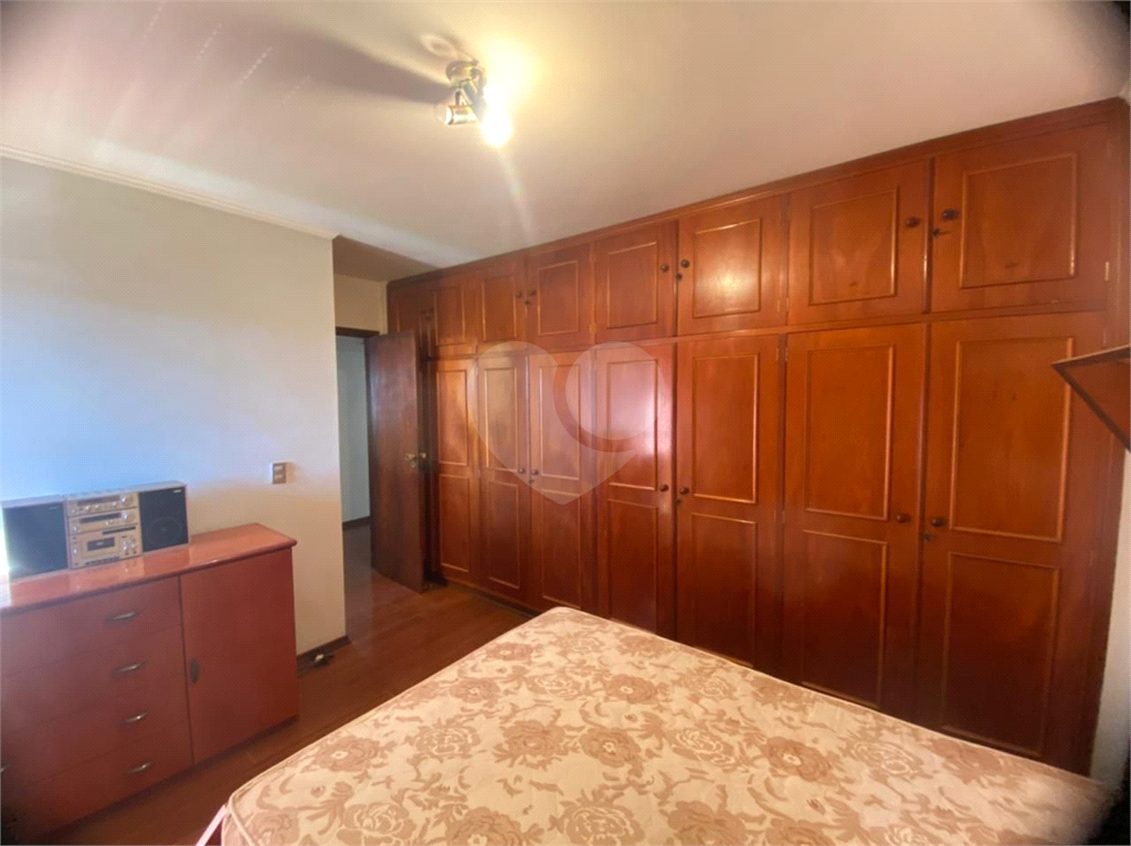 Apartamento à venda com 3 quartos, 135m² - Foto 8