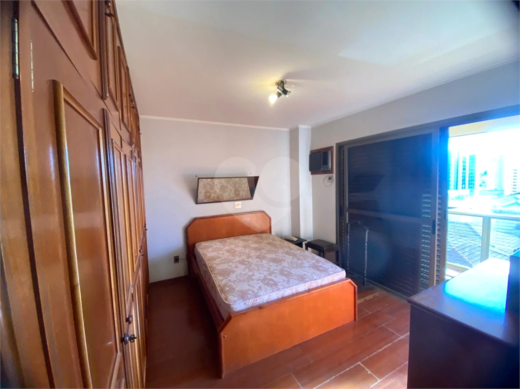 Apartamento à venda com 3 quartos, 135m² - Foto 11