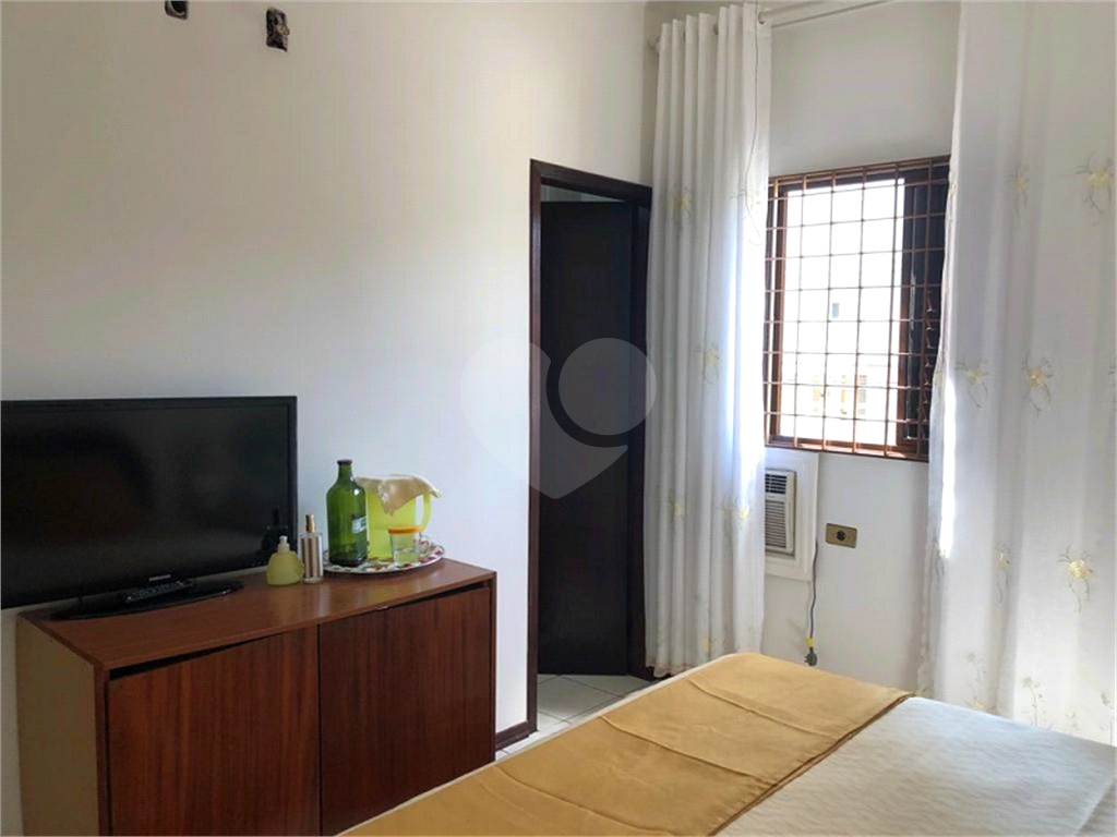 Sobrado à venda com 3 quartos, 256m² - Foto 12