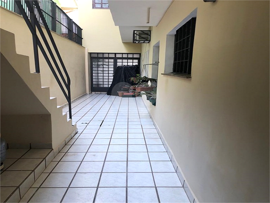 Sobrado à venda com 3 quartos, 256m² - Foto 31