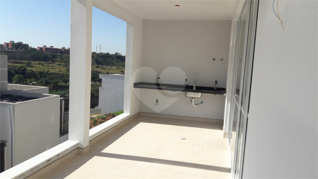 Casa de Condomínio à venda com 3 quartos, 250m² - Foto 4