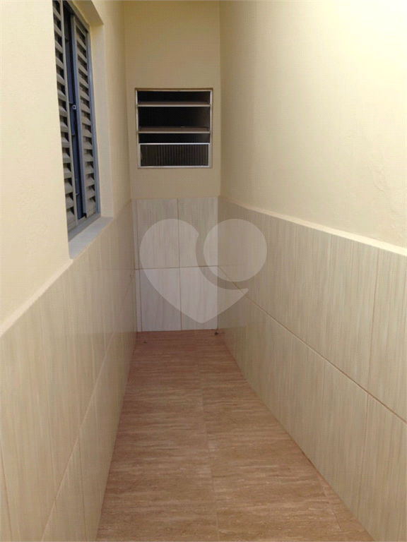 Sobrado de 3 quartos a venda na Cachoerinha.