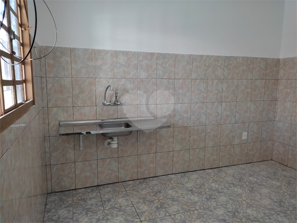 Sobrado de 3 quartos a venda na Cachoerinha.