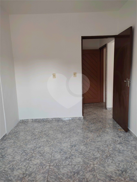 Sobrado de 3 quartos a venda na Cachoerinha.