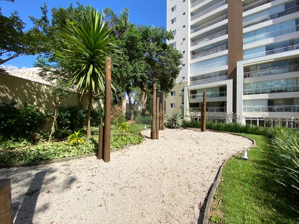 Apartamento ARBORIS a venda  com 03 suítes 100% mobiliado! Porteira fechada!