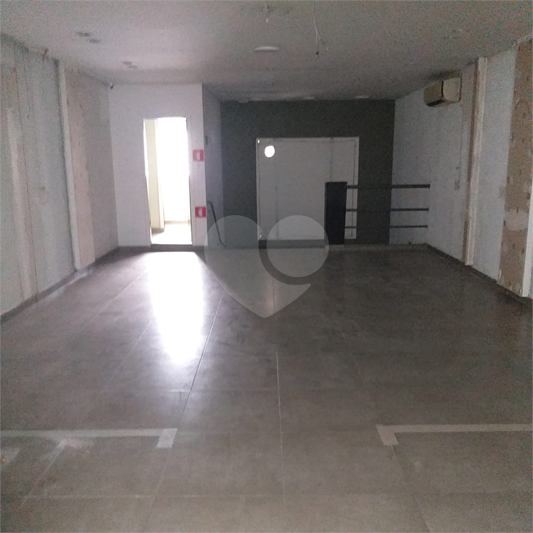 Prédio Inteiro à venda e aluguel, 300m² - Foto 16