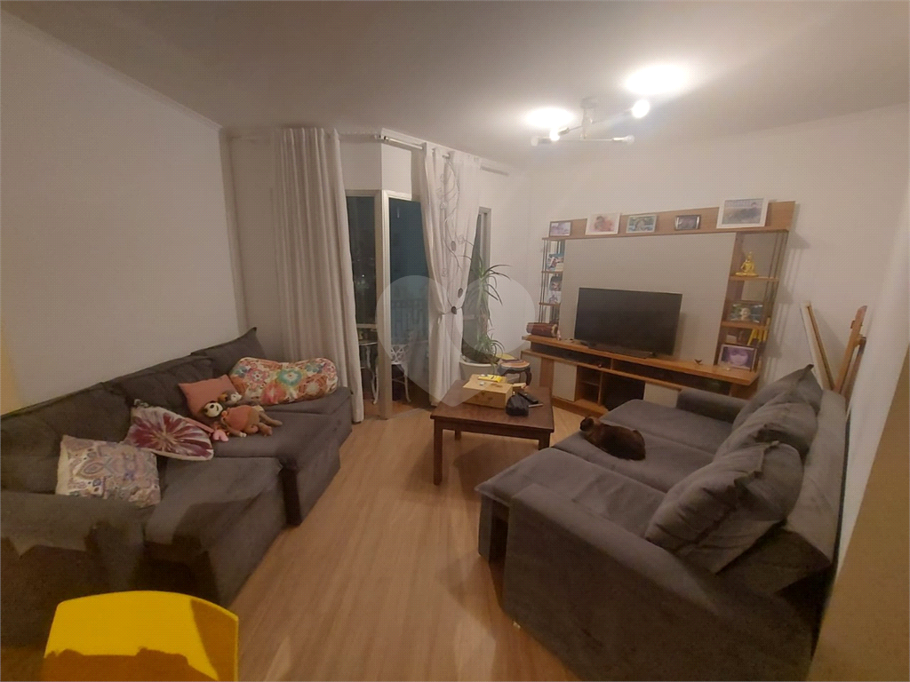 Apartamento à venda com 3 quartos, 80m² - Foto 6