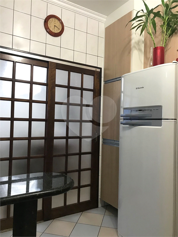 Casa à venda com 3 quartos, 223m² - Foto 32