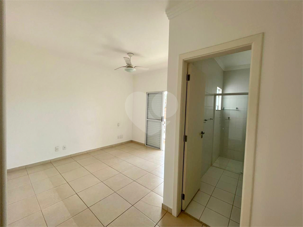 Casa à venda com 3 quartos, 275m² - Foto 11