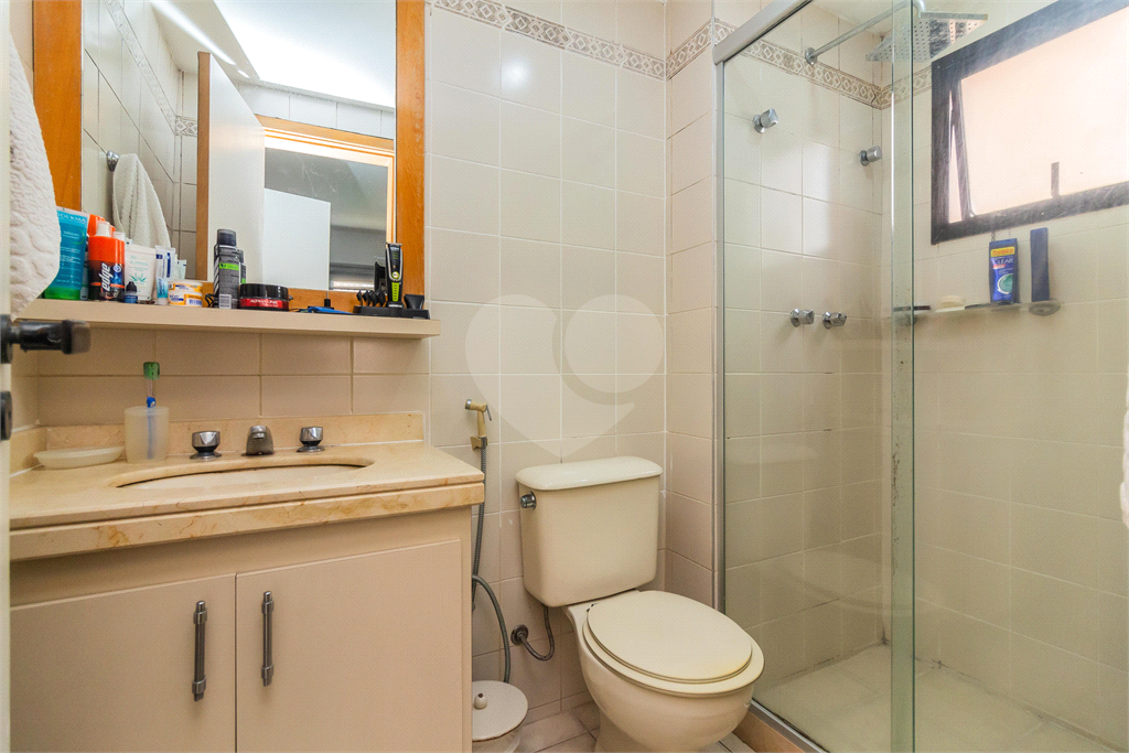 Apartamento no Alto da Lapa 
