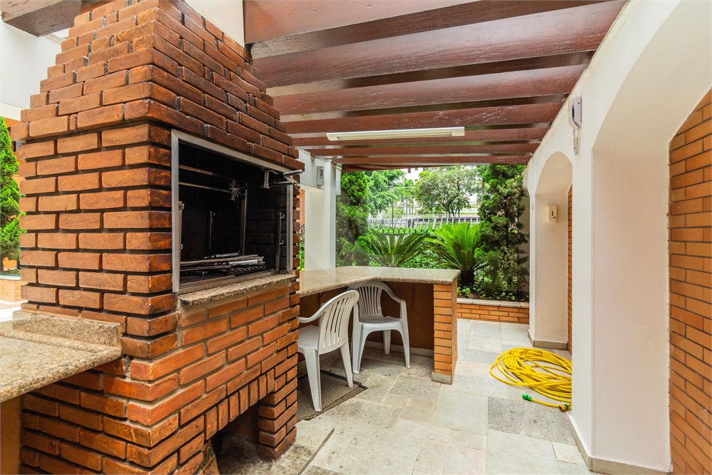 Apartamento no Alto da Lapa 
