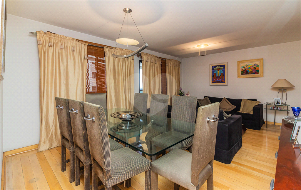Apartamento no Alto da Lapa 
