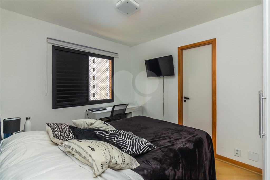 Apartamento no Alto da Lapa 
