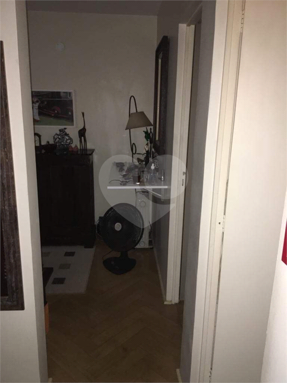 Apartamento à venda com 2 quartos, 64m² - Foto 14