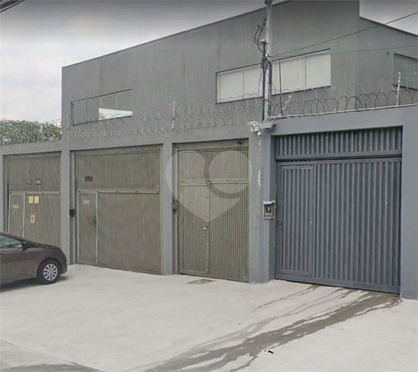 PRÉDIO INTEIRO em PIRITUBA