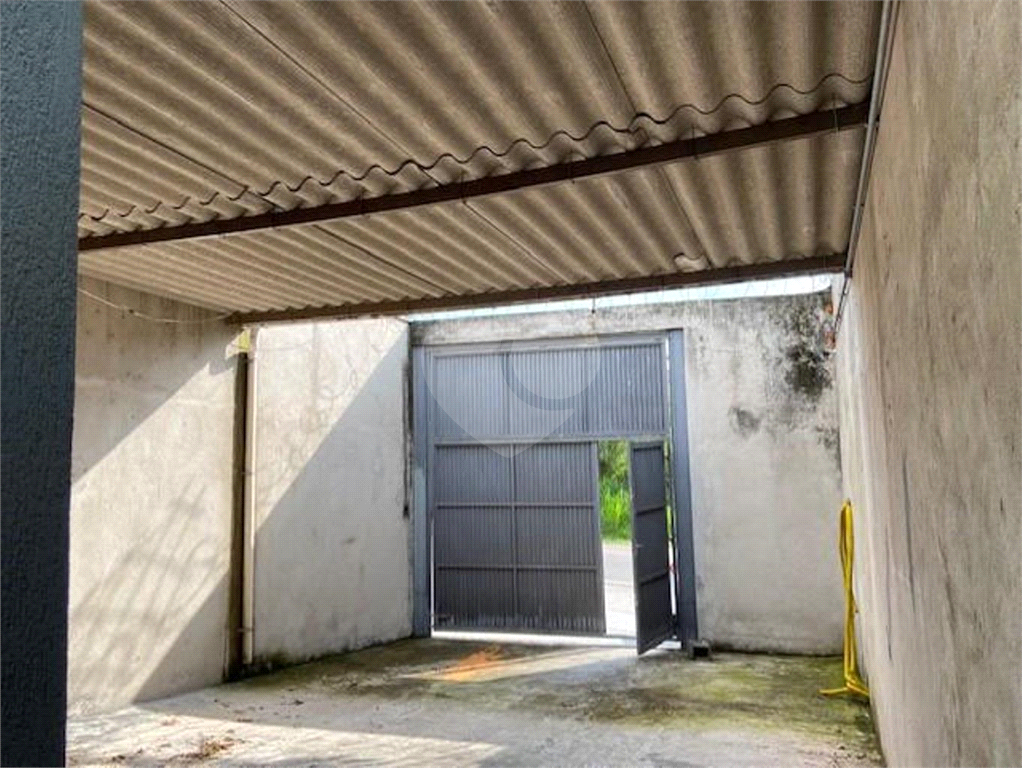 PRÉDIO INTEIRO em PIRITUBA