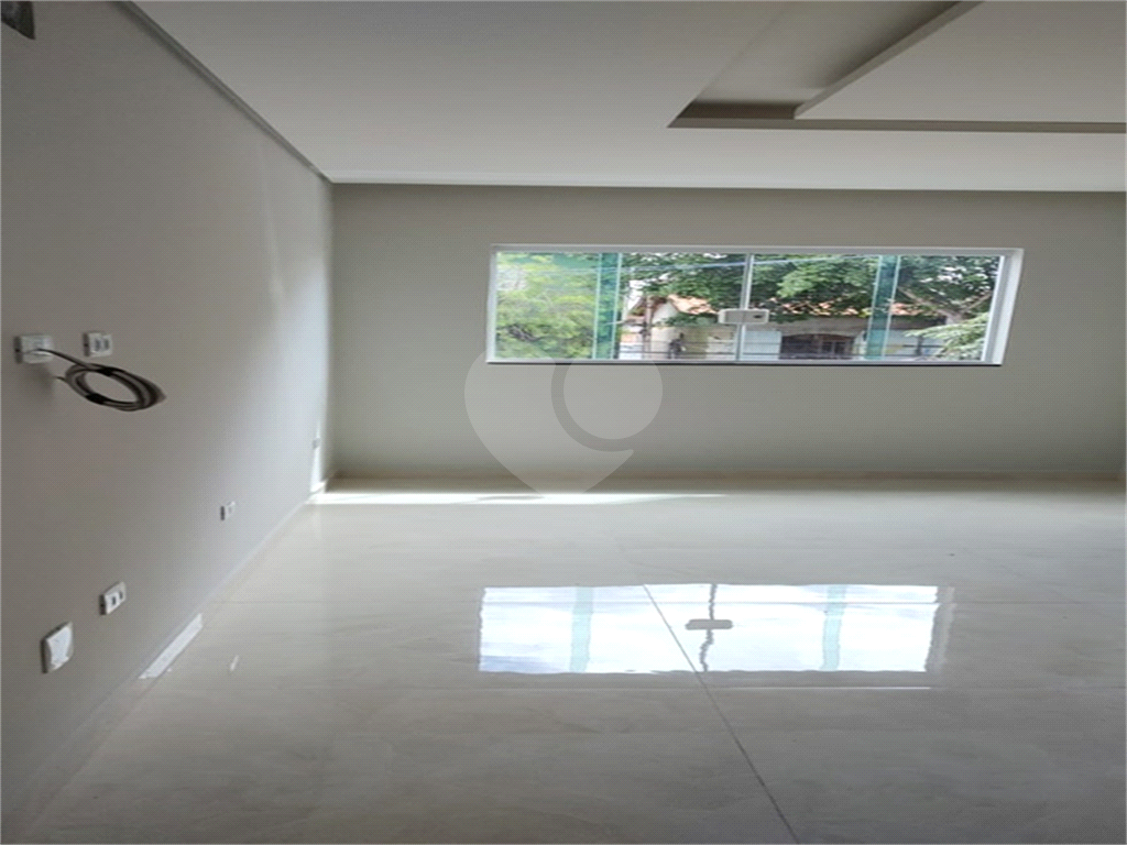 Sobrado à venda com 3 quartos, 185m² - Foto 1