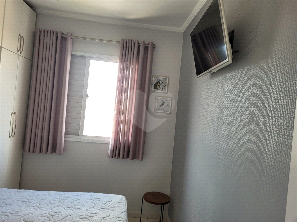 APARTAMENTO em CASA VERDE