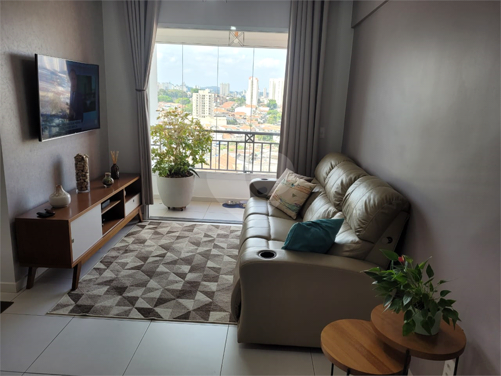 APARTAMENTO em CASA VERDE