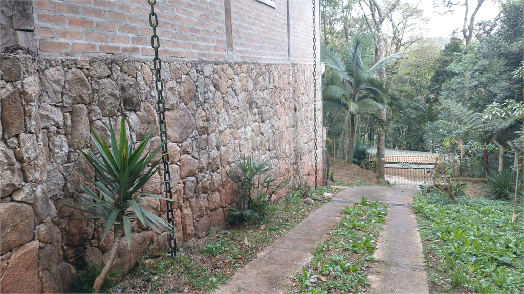 CHÁCARA em SERRA DA CANTAREIRA