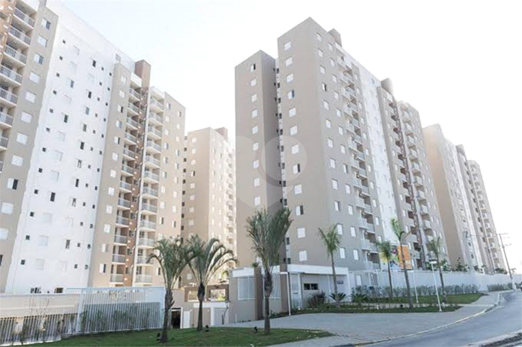 APARTAMENTO em VILA CUNHA BUENO