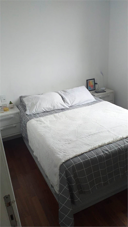 APARTAMENTO em VILA CUNHA BUENO