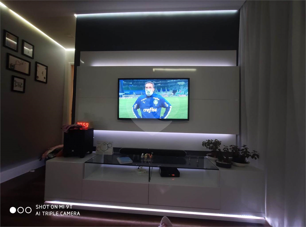 APARTAMENTO em VILA CUNHA BUENO