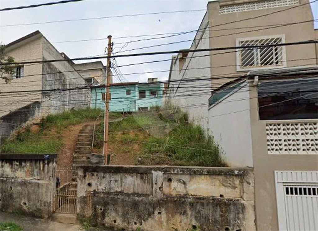 TERRENO em SANTANA