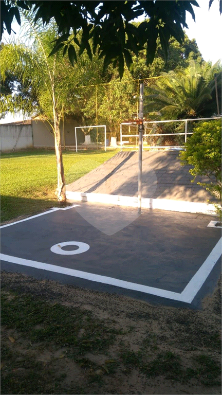 AMPLA CHACARA COM ISCINA