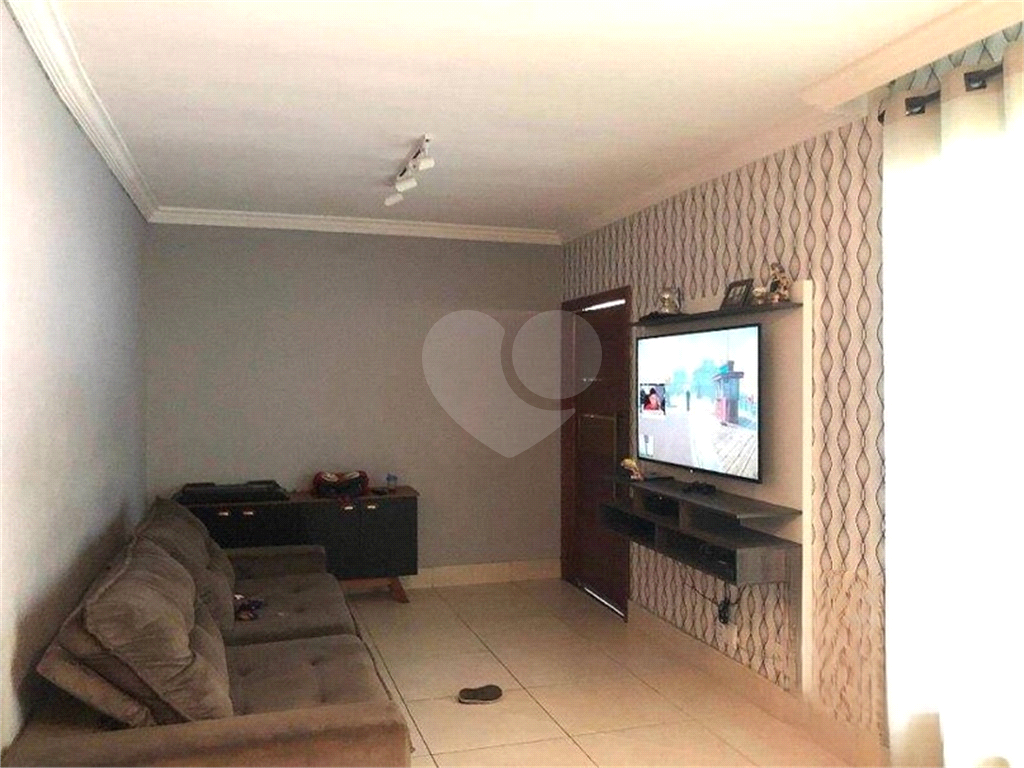 Casa à venda com 3 quartos, 218m² - Foto 16
