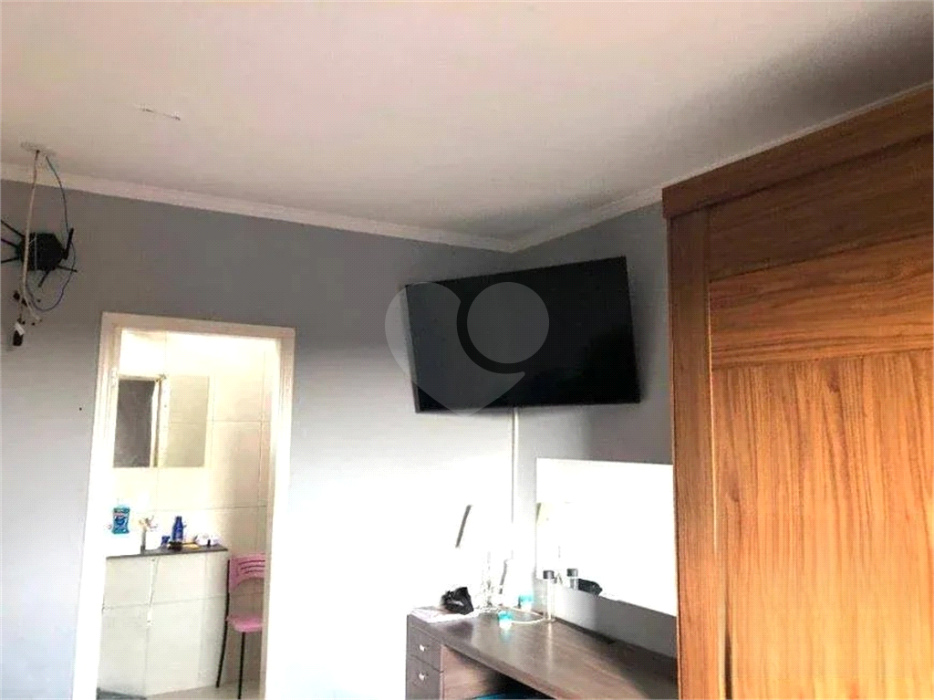 Casa à venda com 3 quartos, 218m² - Foto 9