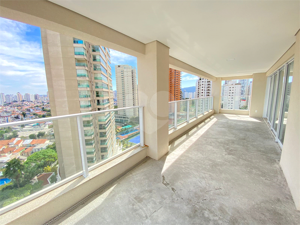 Apartamento a venda com 4 quartos em Santana
