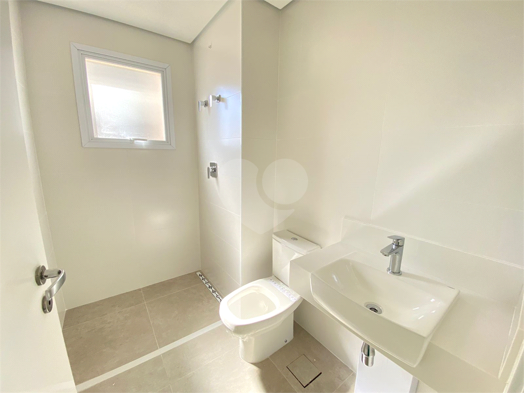 Apartamento a venda com 4 quartos em Santana