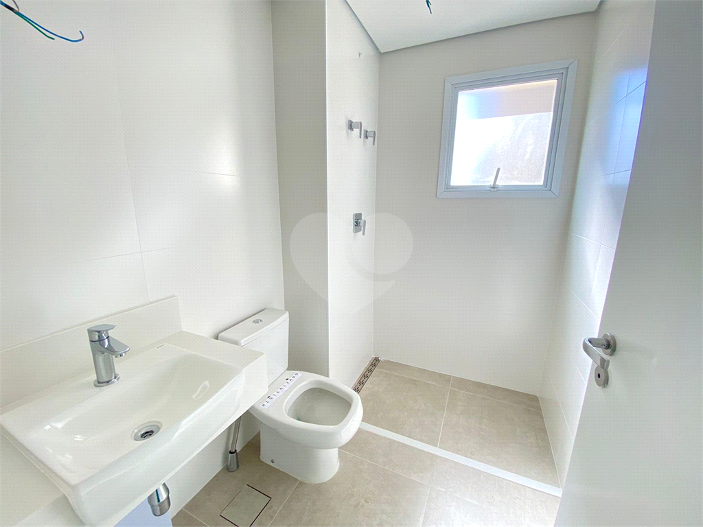 Apartamento a venda com 4 quartos em Santana